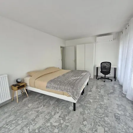 Incroyable Vue Sur Des Iles Antibes